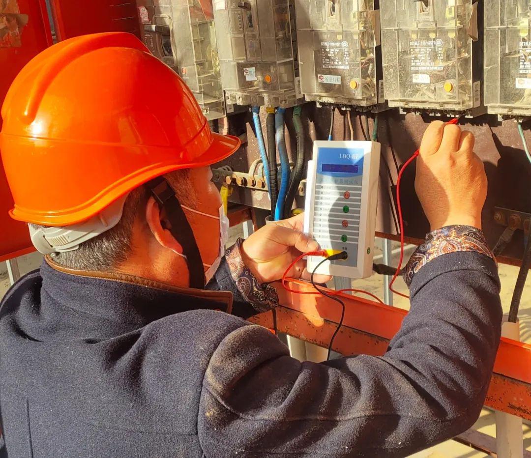 第三項目部深入開展機電設(shè)備接地隱患大排查，筑牢安全生產(chǎn)防線